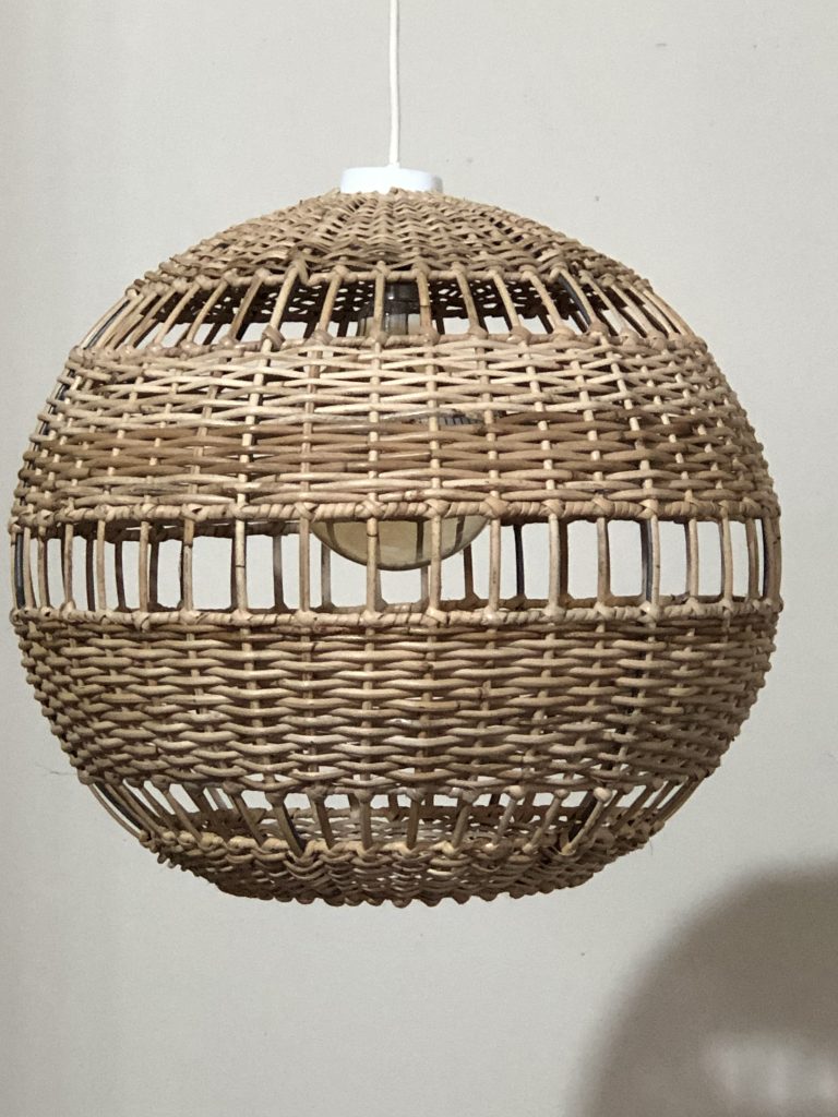 Willow Glow 40w x 40h R2750 natural light